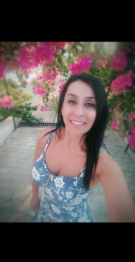 21P tas gibi olgun (sexy turkish milf)