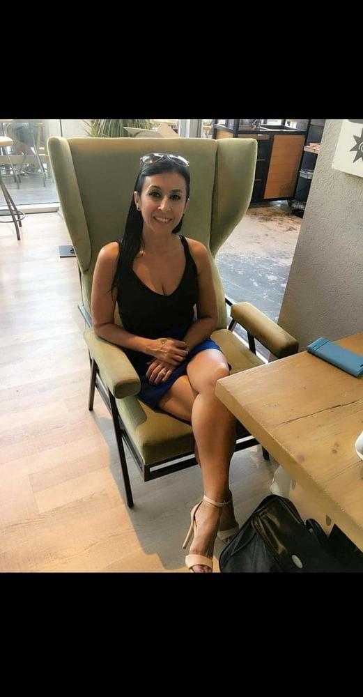 21P tas gibi olgun (sexy turkish milf)