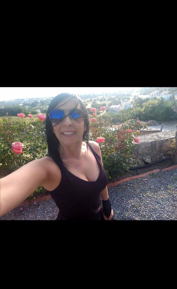 21P tas gibi olgun (sexy turkish milf)