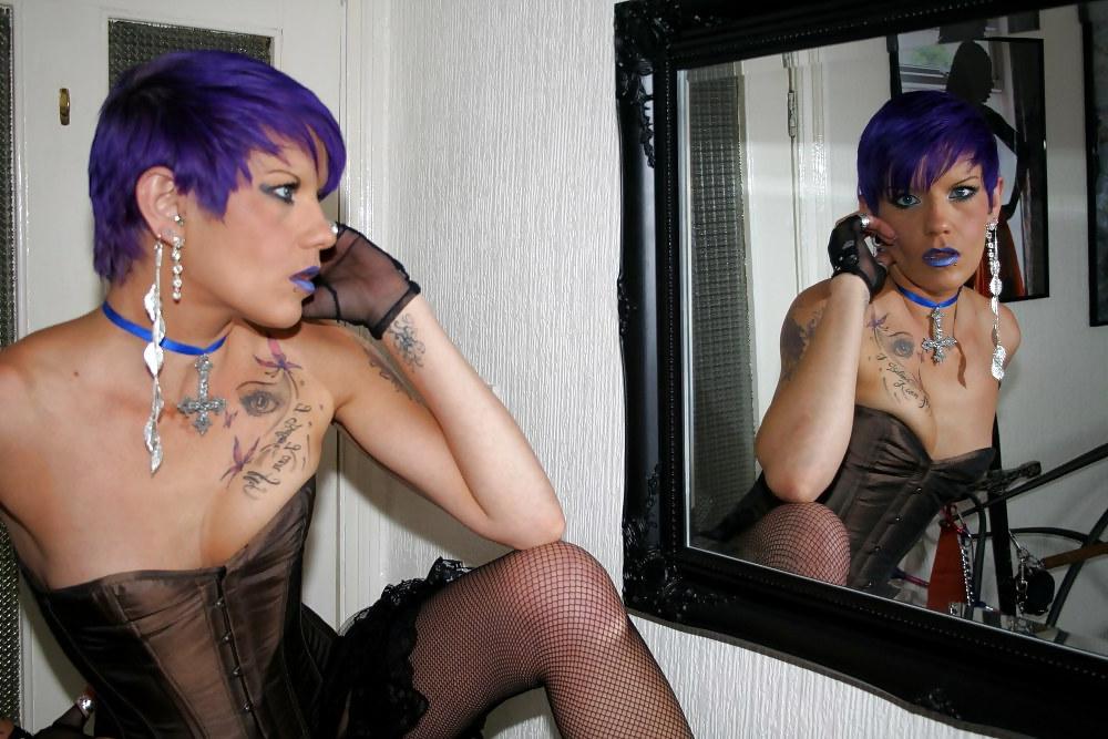 25P British Tattoo Tarts