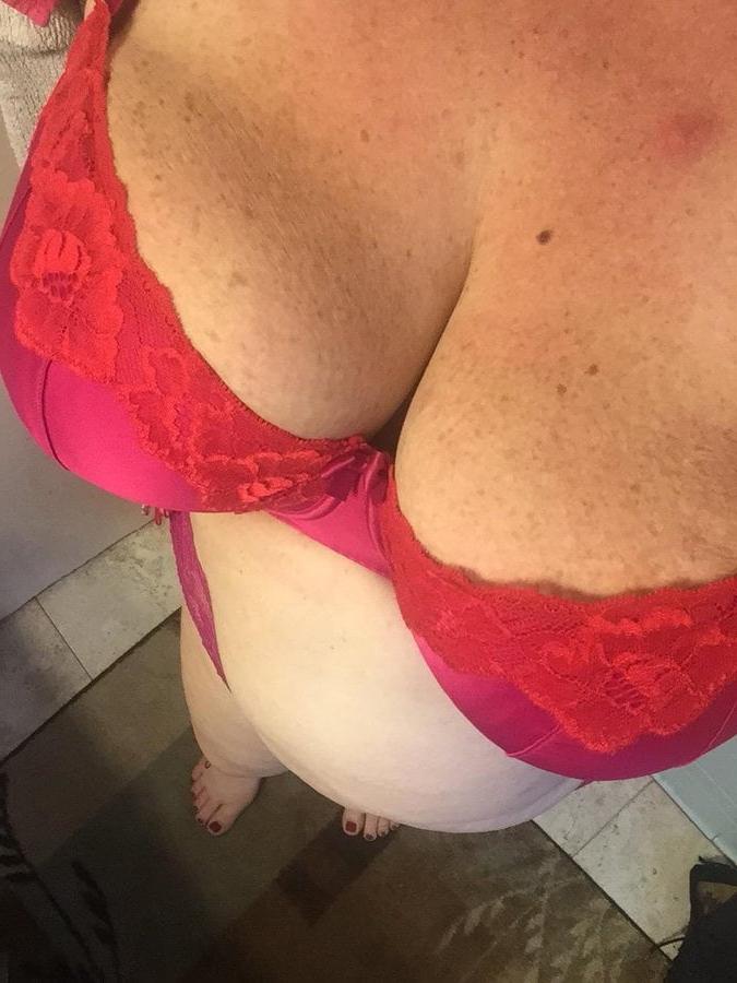 25P Lady Lynn - Big Tit 2015