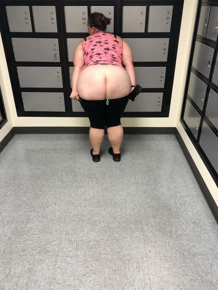 20P Nude in Public Vol. 4