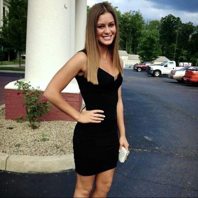 25P Gorgeous Blonde Teen Great Ass And Tits Loves Cocks