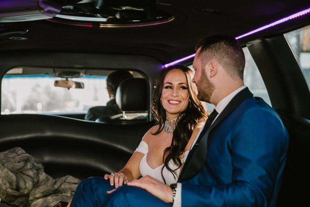 25P She let het tits loose on our wedding day in public