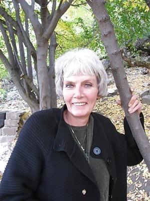 25P Grey Hair Matures and Grannies # 1