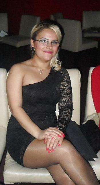 10P Turkish women 