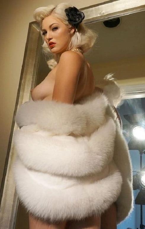 25P My Fur Fetish 11