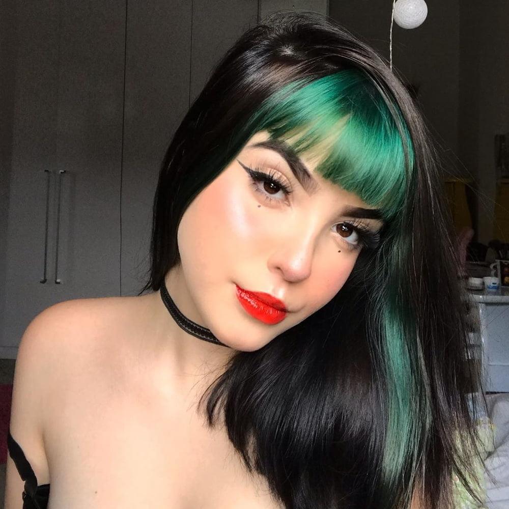 25P Fetish Makeup 7