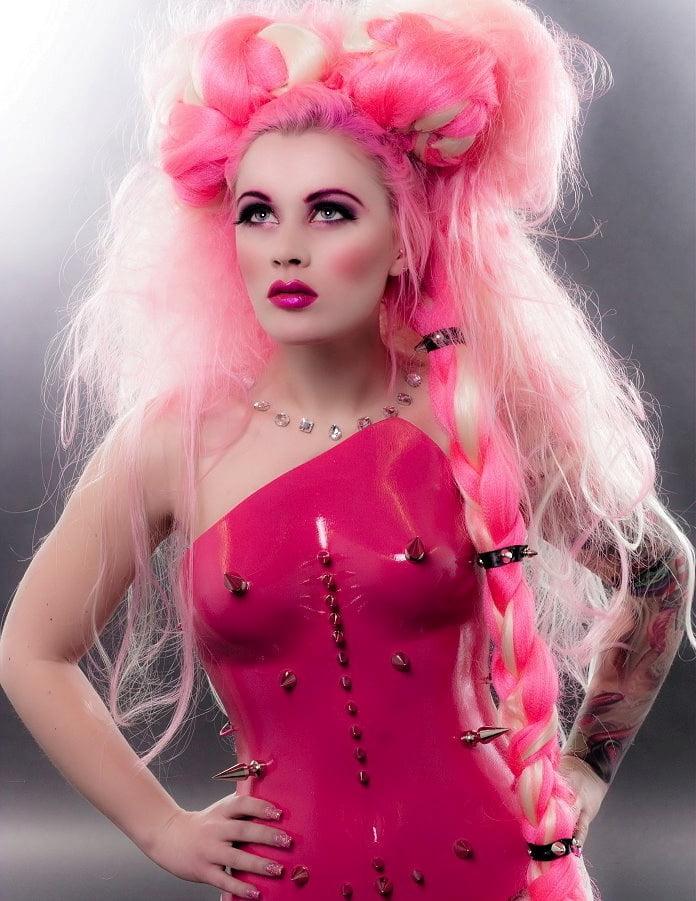 25P Fetish Makeup 7