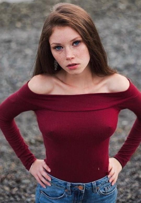 25P Tits, Tits, Tits and sexy Cleavage 59