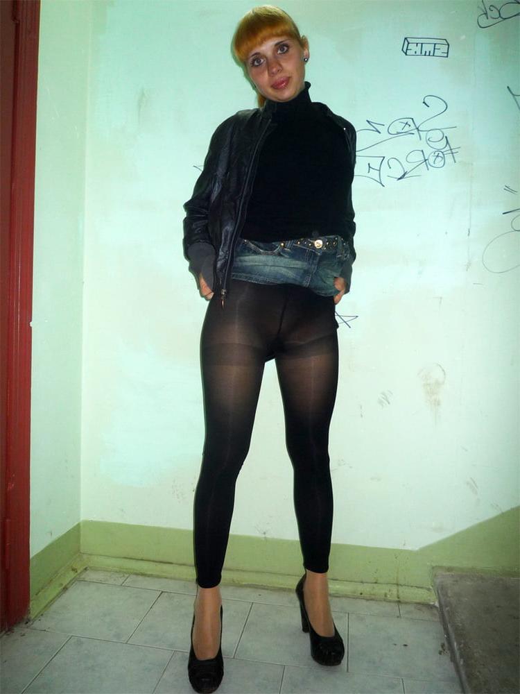 25P My whore doesn't need underwear