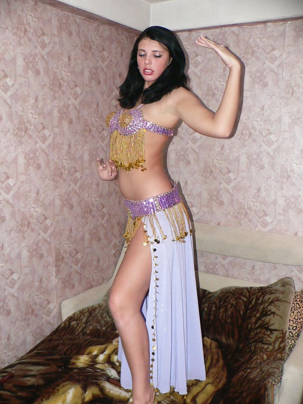 25P Turkish-Escort From SmutDates.com