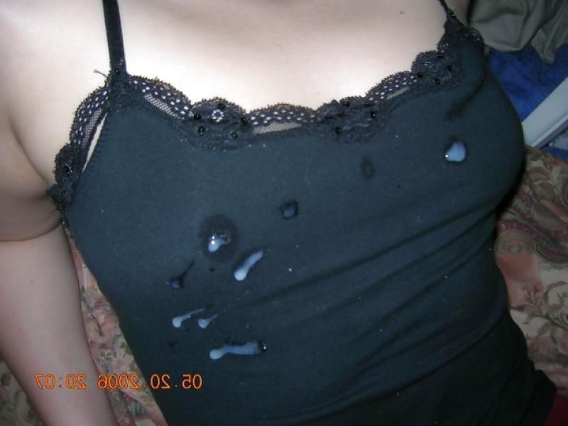 25P Nice cumshots on clothes