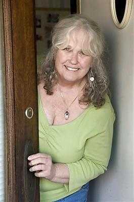 25P Grey Hair Matures and Grannies # 2
