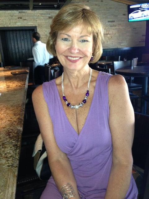 23P Help. Im addicted 2 granny cleavage 3