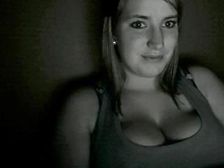 13P Teen cleavage