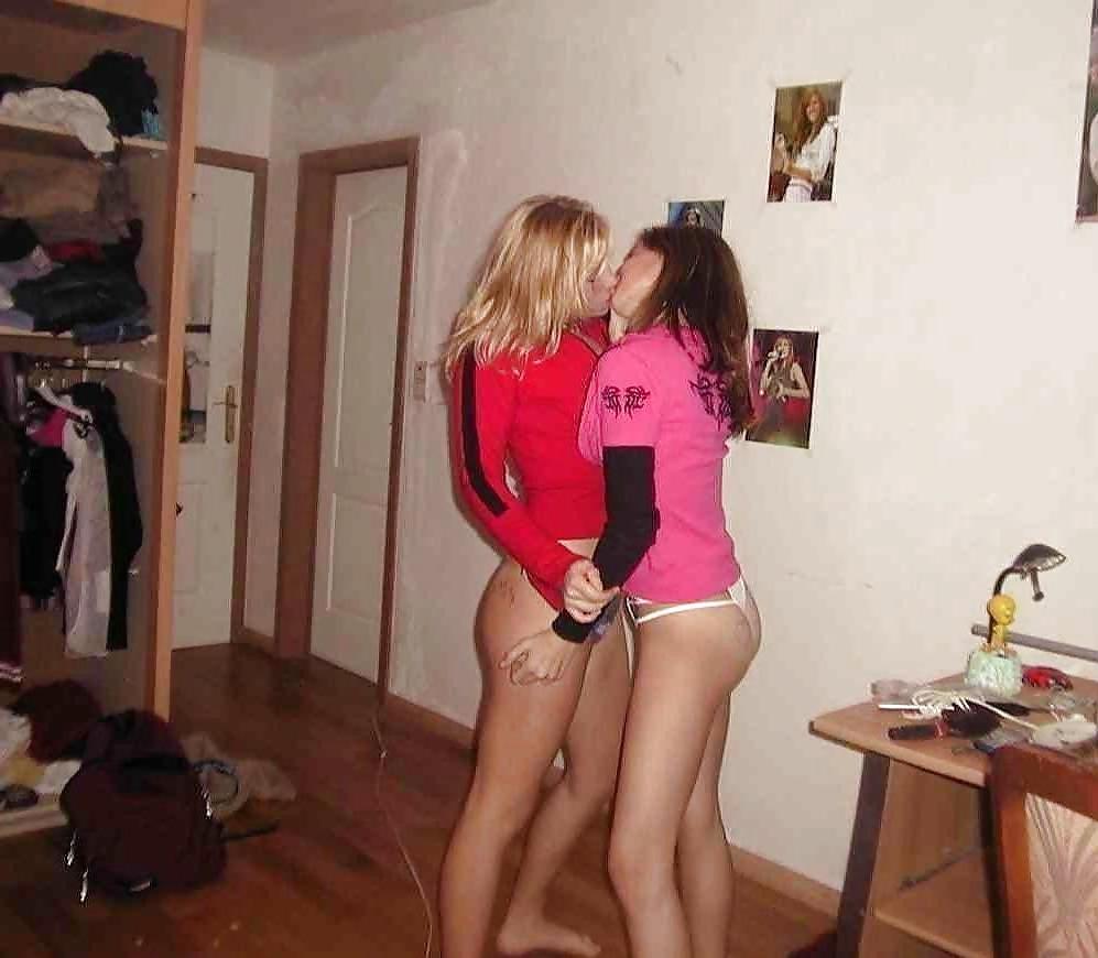 23P Teen Babes Kissing