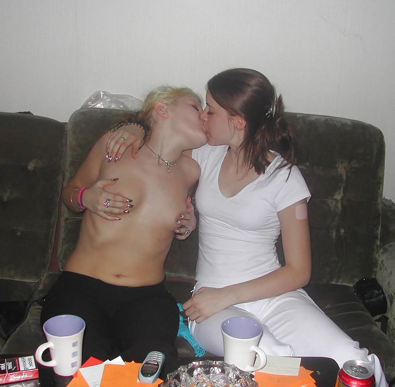 23P Teen Babes Kissing