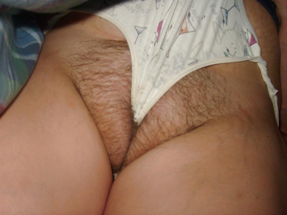 7P BBW wifes hairy, meaty, hungry, split, cunt cameltoe pussy