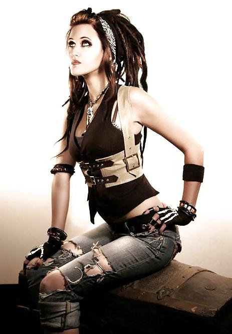 25P Steam punk , Goth and Fetish girls