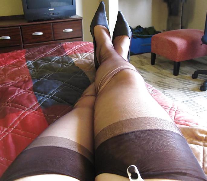 24P My legs in classic Nylons