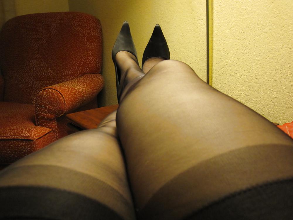 24P My legs in classic Nylons