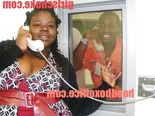 11P Wild  black pussy ghetto