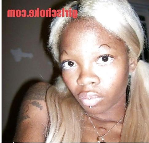 11P Wild  black pussy ghetto