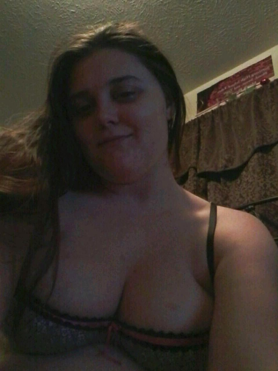 25P My 19 yr old neighbor