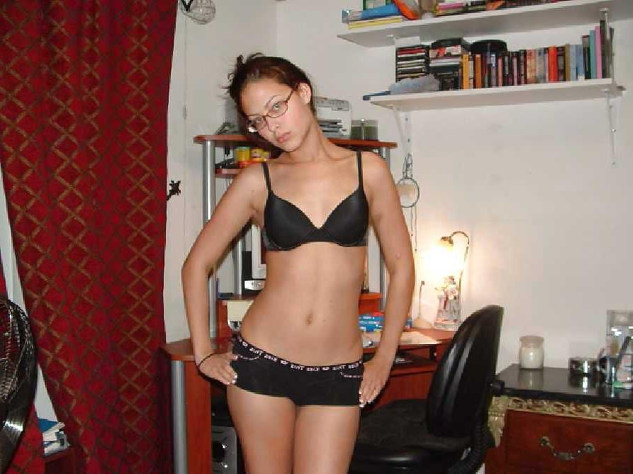 21P Sexy nerds.