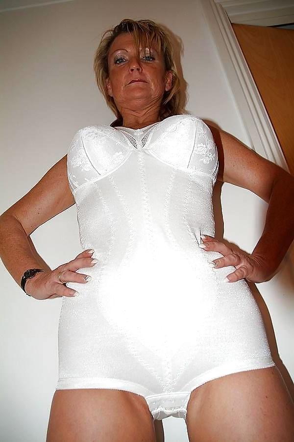 22P Mature-BBW-Ladies 121
