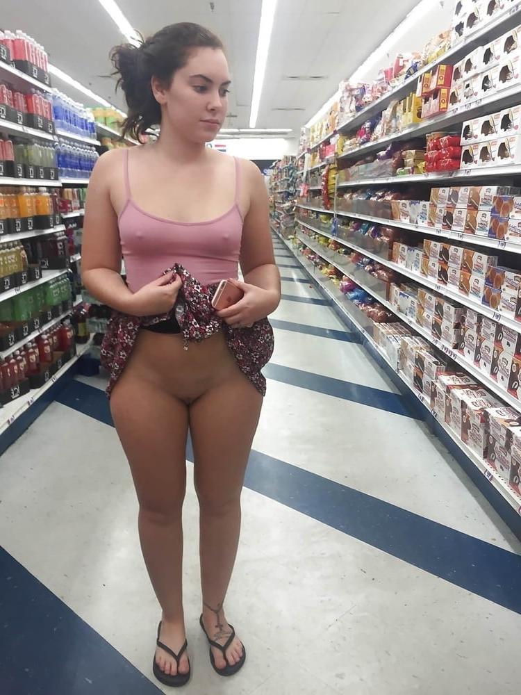 20P Nude in Public Vol. 1