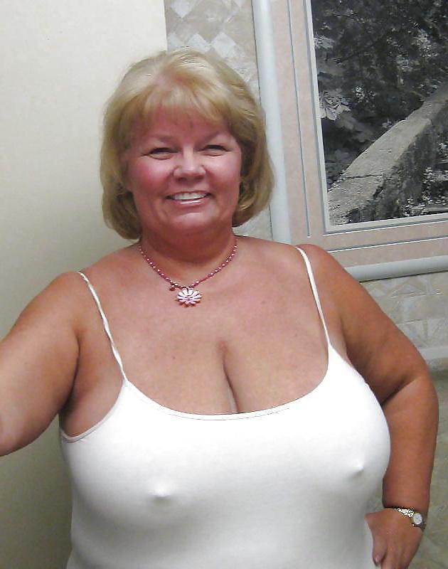20P Mature-BBW-Ladies 51