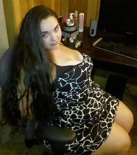 25P Bbw's In Bra, Panties, & Lingerie