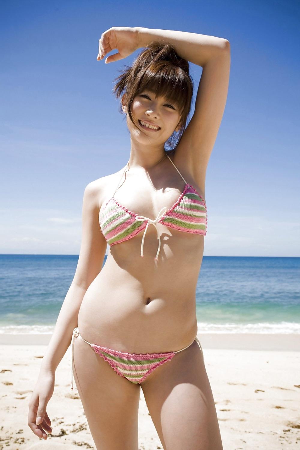 8P Asian Teen - Big Lovely Tits like a Hip vol.17