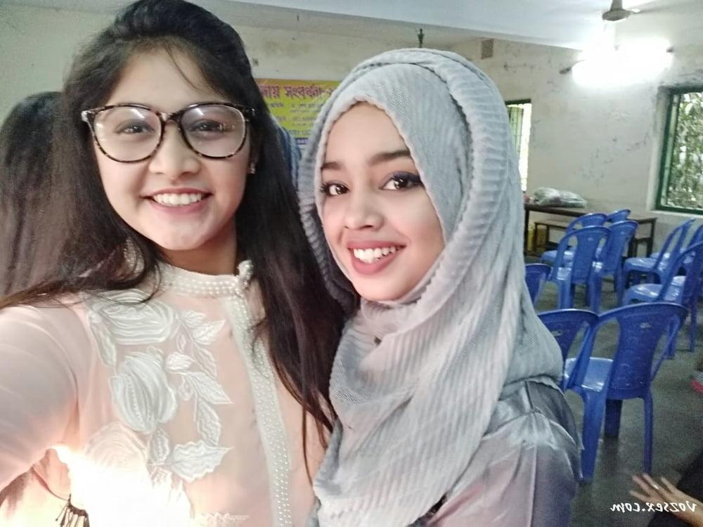 25P Bengali university girl