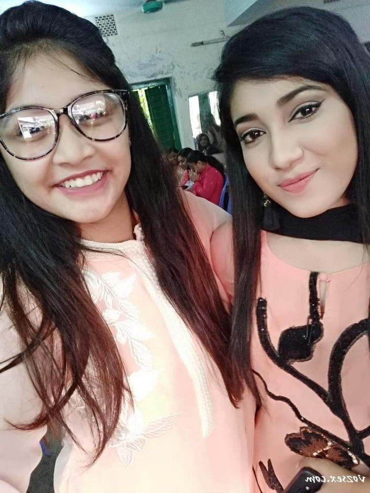 25P Bengali university girl