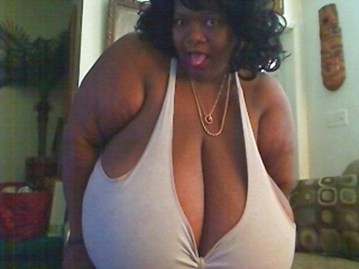 25P Sexy black woman with huge tits