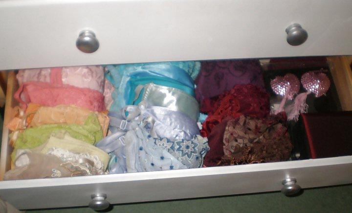 16P My Underwear Drawers