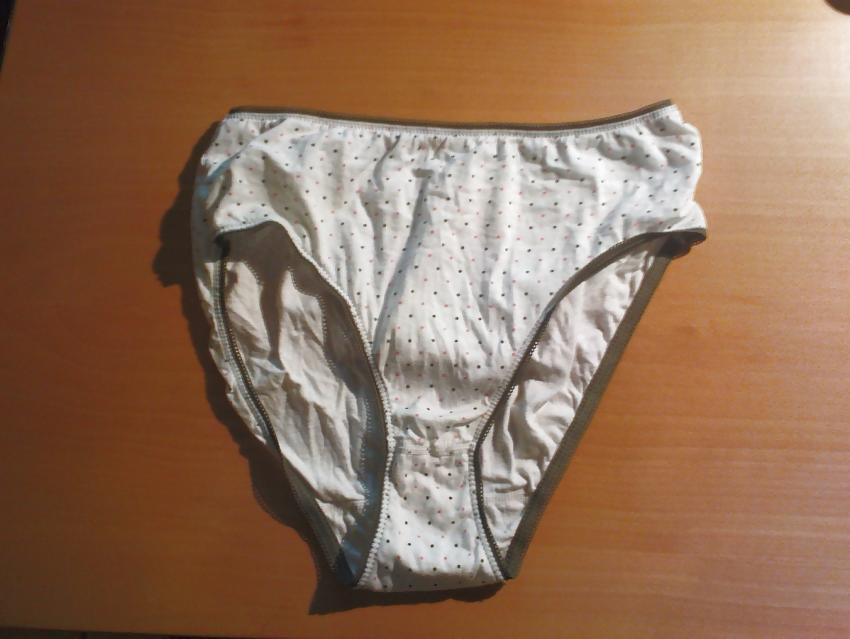 5P Underwear of roommate