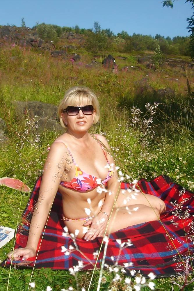 25P Blonde Hair Mothers # 2