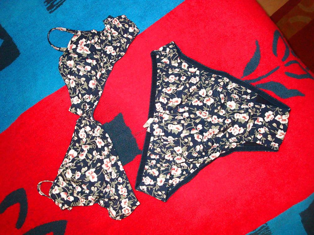 10P Wifes Underwear