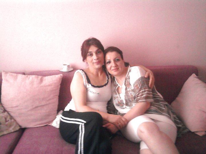 9P Turkish Moms Mother