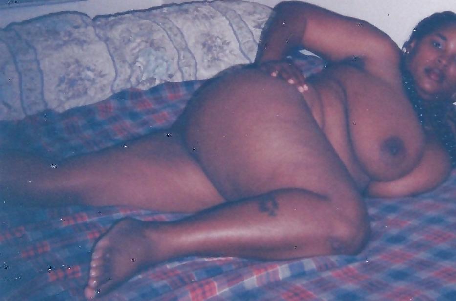 11P Black BBW
