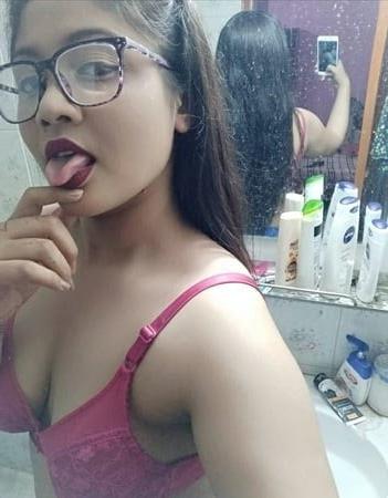 16P Bangali university girl sarbotee
