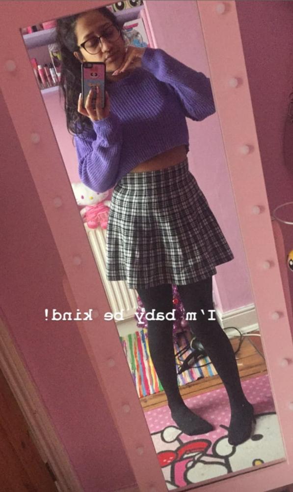 19P Sexy Alt Paki Girl with drag makeup fetish - Comment 4 more