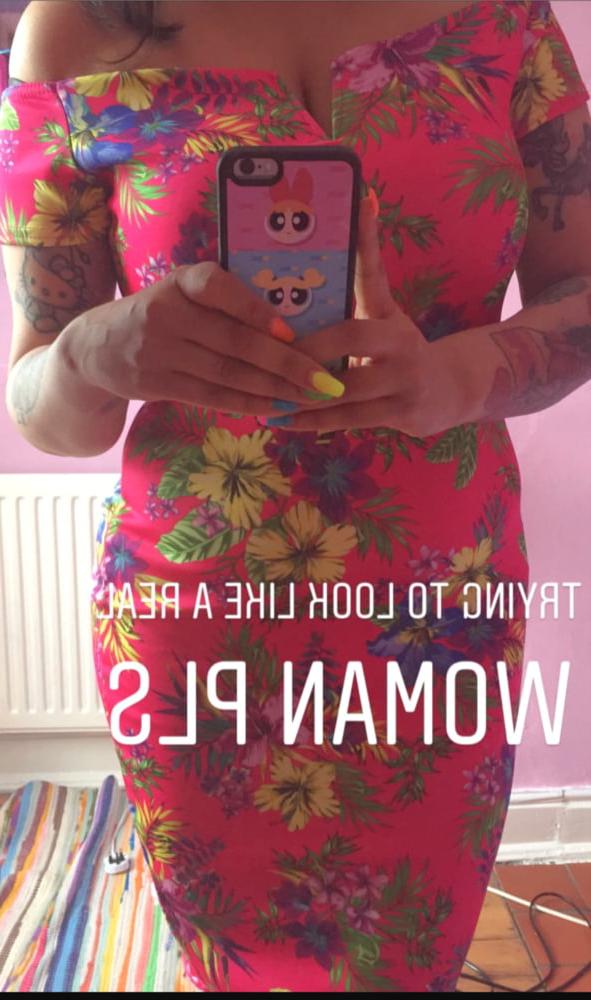 19P Sexy Alt Paki Girl with drag makeup fetish - Comment 4 more