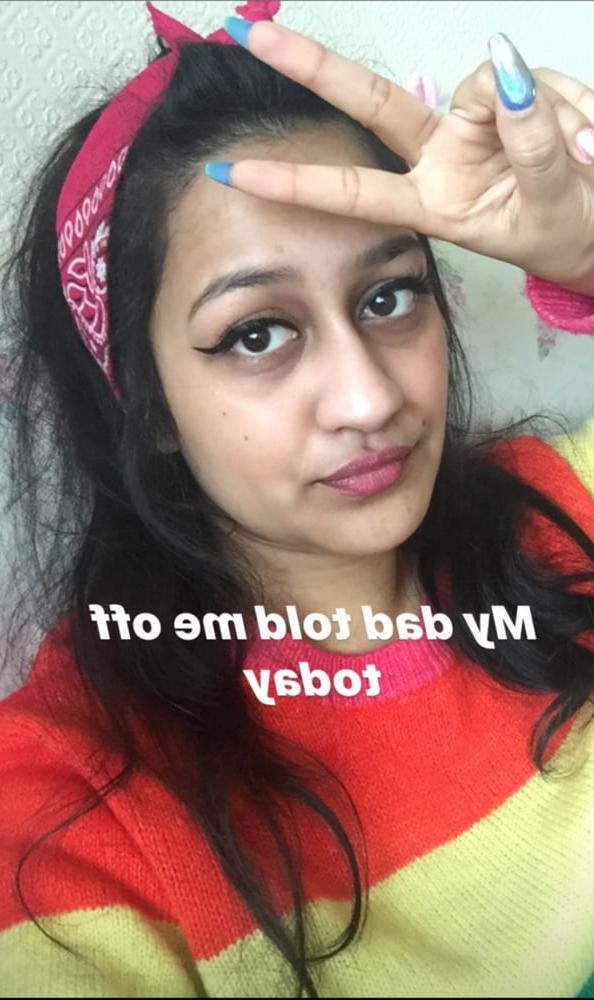 19P Sexy Alt Paki Girl with drag makeup fetish - Comment 4 more