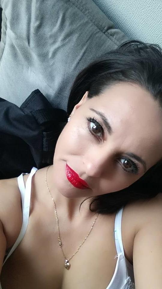 25P Gorgeous Mature Ladies 32
