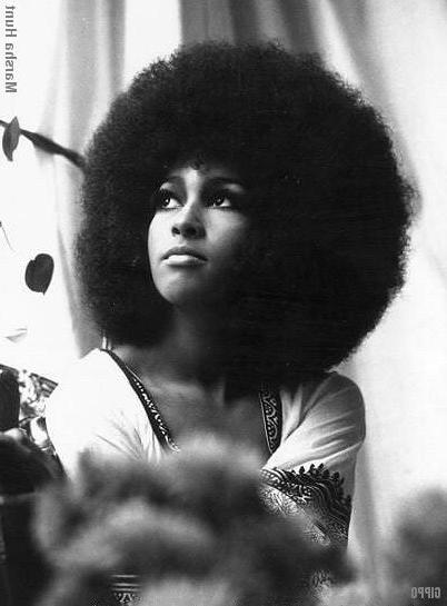 8P Retro Black Woman